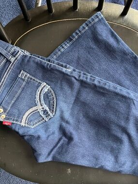 Womens levis jeans Too Superlow skinny bootcut!! Size 3M!